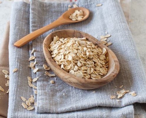 Rolled oats in a bowl